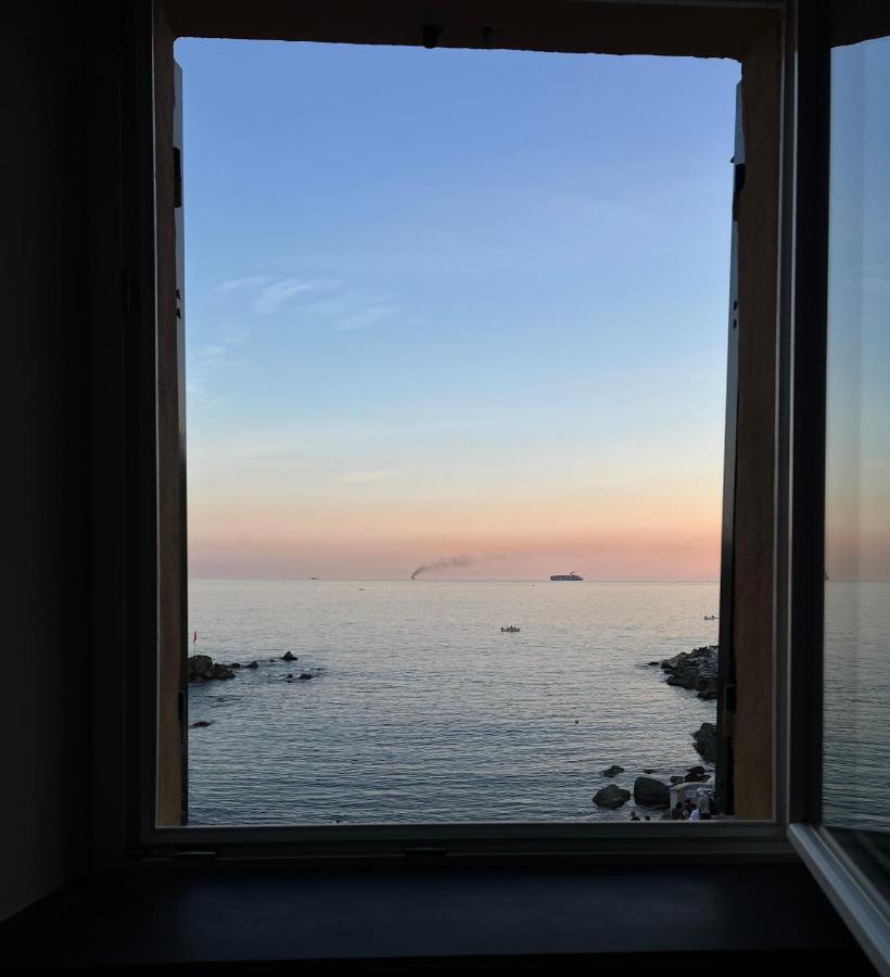 La Perla Di Boccadasse Генуя Экстерьер фото